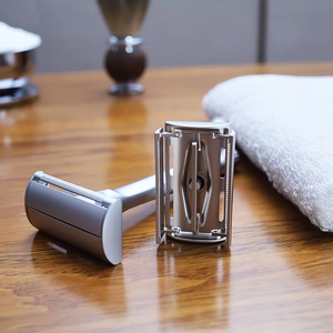 Rasoir de sécurité professionnel en acier inoxydable à double tranchant pour rasage humide, pour barbier, hommes et femmes, avec 10 pièces - Product Image 4