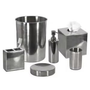 Elegante Juego de Baño Moderno de Metal con Portacepillos y Dispensador de Jabón Líquido - Product Image 3