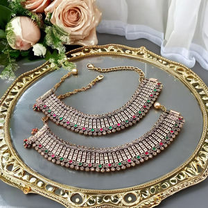 Bracelets de cheville de mode indienne de fiançailles pour femmes en argent antique élégant Design Payal de style religieux - Product Image 2