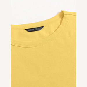 T-shirts personnalisés en gros, ajustés et respirants, de haute qualité, pour le fitness, avec logo, pour femmes - Product Image 6