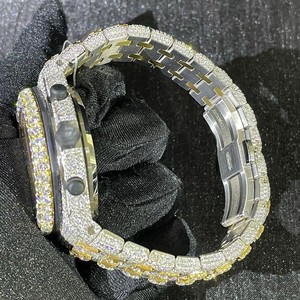 Montres classiques unisexes hip-hop artisanales personnalisées avec diamants Moissanite VVS1, bracelet en acier inoxydable, affichage analogique mécanique - Product Image 4