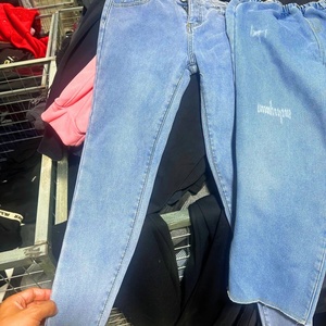 Jeans da Donna Usati di Seconda Mano <span class=keywords><strong>a</strong></span> Prezzi Convenienti, Stile Casual Estivo, Prodotti Misti, Abbigliamento Femminile Usato - Product Image 2
