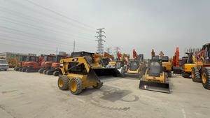โรงงานจำหน่ายรถตักล้อยางมือสองขนาดเล็ก Caterpillar 246D เครื่องยนต์ Deutz 55 กิโลวัตต์ รับน้ำหนักได้ 1000 กิโลกรัม คุณภาพสูง ขาย - Product Image 3