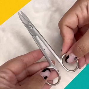 Tijeras para Uñas de los Pies Rui Smiths Pro Precision, Cortador de Pedicura de Acero Inoxidable con Bordes de Corte Microdentados Antideslizantes - Product Image 3