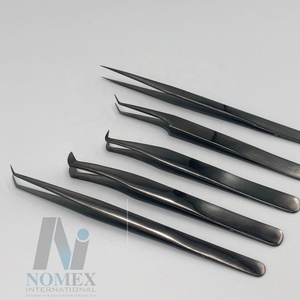 Pince à épiler d'extension de cils noire de qualité supérieure ensemble pince à épiler Volume de démarrage pince à cils incurvée en acier durable Logo personnalisé - Product Image 4