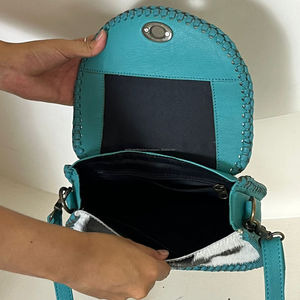 March Expo 2026 Hand <b>Tooled</b> Cowhide <b>Leather</b> Crossbody Sling Bag With Floral Pattern Boho Vintage Handbag Perfect for Women's - Product Image 6