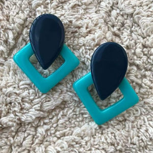 Pendientes de Resina Epoxi de Diseño, Hechos a Mano, Ligeros, Joyería Moderna y Elegante, Regalo para Mujer, Venta al Por Mayor - Product Image 1