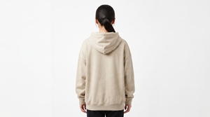 Sweat-shirt à capuche pour filles Dumela, couleur blanc cassé, 100% coton molletonné, coupe ample, poche avant, vêtement décontracté pour l'automne - Product Image 4