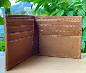 Meilleures marques personnalisées en usine Portefeuille à deux volets en cuir Rfid vintage pour hommes Petit porte-cartes marron Porte-monnaie au prix de gros - Product Image 3