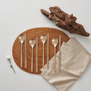 NOBBAN Anseong Ensemble de cuillères pour 4 personnes en bronze forgé à la main et gravé, style palais royal coréen traditionnel Bangjja Yugi - Product Image 5