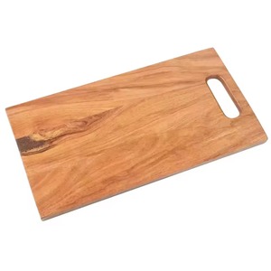 Planche à découper rectangulaire en bois d'acacia de qualité supérieure, durable, avec poignée, compatible lave-vaisselle, pour usage domestique et en restaurant - Product Image 1