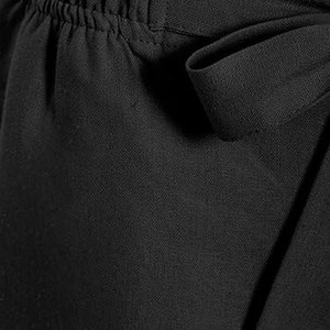 Shorts cargo en coton tricoté respirant pour femme, taille haute, coupe ample, avec cordon de serrage à nœud, couleur noire unie, style décontracté - Product Image 6