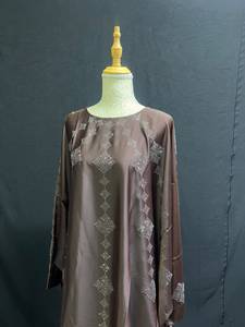 Oferta Especial 2026: Vestido Musulmán Modesto de Dubái con Cuentas y Lentejuelas, Cuello en V, Poliéster, Secado Rápido, Transpirable, Ligero, Manga Larga, Hasta el Tobillo, para Primavera - Product Image 3