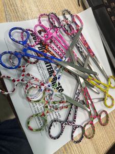 Pinzas Hemostáticas Manuales Personalizadas de 16 cm, Rectas, con Mordazas Dentadas, de Acero Inoxidable, Mango con Impresión, Certificación CE, Alta Calidad, SurgiRight - Product Image 2