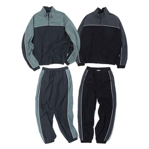 Ensemble de survêtement coupe-vent léger et imperméable en nylon pour homme, nouveau style respirant en polyester pour activités de plein air - Product Image 1
