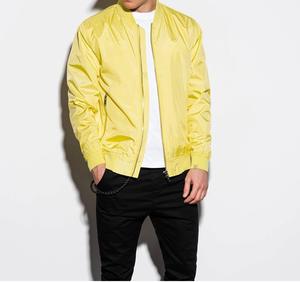 Vestes bomber pour hommes de qualité supérieure, légères, de couleur jaune, sans motif, en satin, coupe-vent, fermeture éclair intégrale, veste d'hiver bomber - Product Image 5