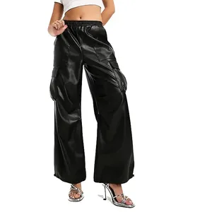 Pantalon cargo en cuir pour femme, logo personnalisé, coupe quotidienne, tissu confortable, multi-poches, vêtements de rue pour femme, fabrication OEM. - Product Image 1