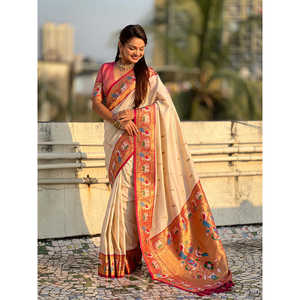 Sari de Seda Suave Swan Rajhans Paithani de Elite Weaves, 650g, Hecho en India y Pakistán - Product Image 1