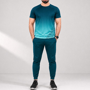 Conjunto Deportivo de Alta Calidad con Estampado Ombre por Transferencia Térmica, Camiseta Deportiva para Gimnasio, Ropa Deportiva para Entrenamiento, Transpirable para Verano - Product Image 5