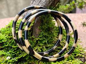 Brazalete de cuerno de búfalo hecho a mano, diseño pulido, forma circular, diseño antiguo, duradero, artesanía natural, arte coleccionable, artesanía atemporal - Product Image 6