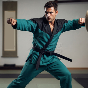 Nouvelle tenue de karaté élégante et performante pour hommes, logo sur le devant, 100% coton, convient à tous les niveaux de pratique des arts martiaux - Product Image 5