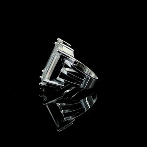 Anillo Elegante de Oro Blanco de 14K con Diamante Cultivado en Laboratorio de Corte Esmeralda de 1.0 CT, Certificado por IGI, para Boda, Compromiso u Ocasiones Especiales - Product Image 2