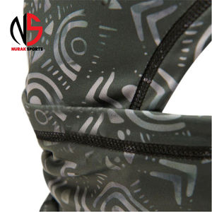 Masque multifonction en gros avec logo personnalisé, masque facial en polyester, couvre-visage intégral, cagoule pour homme chez Nurak Sports 2026 - Product Image 3