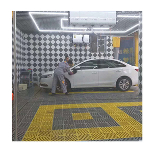 พื้นพลาสติกสำหรับล้างรถแบบประกบกันได้พร้อมระบบระบายน้ำ - Product Image 1