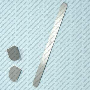 Rétracteur à ruban 17 mm x 8 pouces, rétracteur chirurgical malléable en acier inoxydable flexible pour procédures neurologiques et ophtalmiques CE - Product Image 1