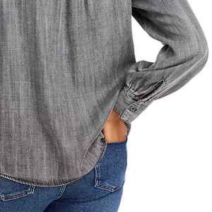 Top de Mezclilla para Mujer con Diseño Progresivo, Corte Estructurado, Tela Transpirable, Acabado Impecable y Estilo Versátil - Product Image 6