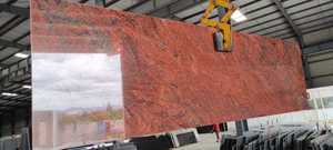 Dalle de granit rouge polie, petite dalle personnalisable, durable et contemporaine pour revêtement mural, comptoir, hôtel, cour et parc - Product Image 3