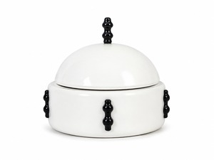 Plat de service rond en acier blanc avec poignées noires et bouton de couvercle, chauffe-plat pour table à manger, cuisine, restaurant - Product Image 1