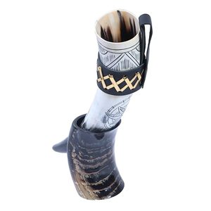 Corne à boire viking artisanale de qualité supérieure avec support en cuir – 100 % naturelle, étanche, en corne de bœuf polie pour hydromel, bière. - Product Image 1