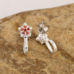 Pendientes de Plata de Ley 925 con Forma de Estrella y Circonitas Rojas, Estilo Bonito para Uso Diario de Mujeres - Product Image 5