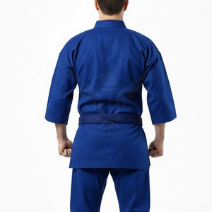 ชุดคาราเต้สไตล์ใหม่ ชุดยิวยิตสู ผ้าเรียบเนียน แข็งแรง ทนทาน เคลื่อนไหวง่าย เหมาะสำหรับการฝึกซ้อมเป็นประจำ - Product Image 6