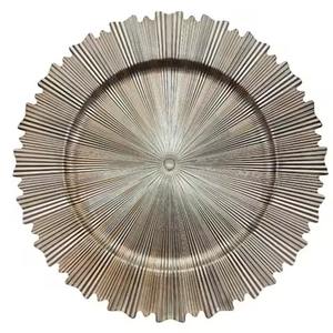 Plato Decorativo de Metal, Elegante Accesorio para Decoración de Mesa para Banquetes y Cenas - Product Image 5