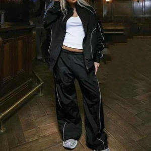 Ensemble de survêtement personnalisé pour homme : veste coupe-vent et short en polyester et nylon, imperméable et réfléchissant, avec fermeture éclair - Product Image 6