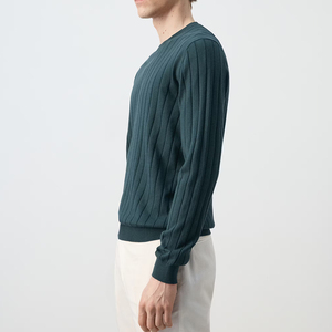 Servicio OEM y ODM con diseño de logotipo personalizado, sudadera informal para hombre de color sólido para venta al por mayor en grandes cantidades. - Product Image 3