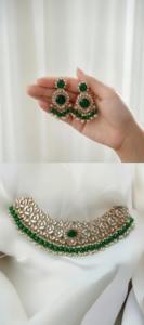 Exquisita gargantilla tribal afgana con incrustaciones de mosaico circular, dijes de monedas antiguas y colgantes de cuentas multicolor. - Product Image 3