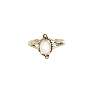 Dainty Moonstone Fashion <b>Ring</b> 2.3 Grams Weight - Product Image 2