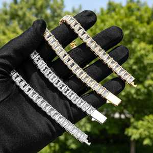 Pulsera de tenis de lujo estilo hip hop con moissanita engastada, corte baguette, de plata de ley 925 bañada en rodio, para uso unisex - Product Image 2