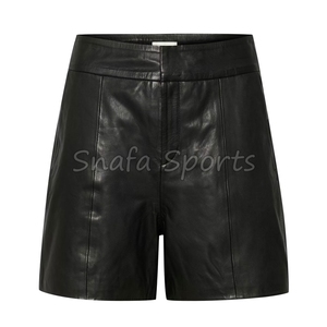 กางเกงขาสั้นแฟชั่นแบรนด์ใหม่ ดีไซน์เอวสูง มีกระเป๋าปักตัวอักษร สไตล์ลำลองสำหรับผู้หญิง สีดำ หนังเทียม - Product Image 3