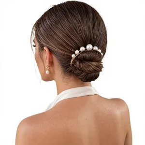 Pasador de Pelo con Perlas Delicadas y Cristales en Forma de Mariposa, Accesorio Nupcial Elegante para Damas - Product Image 1
