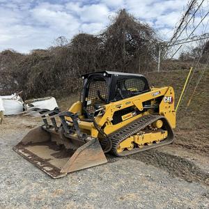 Chargeuse compacte sur pneus CAT 239D3 de qualité supérieure, haute capacité de chargement, disponible dès maintenant en stock - Product Image 4