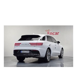 Genesis GV70 2024 2.5T Gasolina AWD 16,264 km Caja de Cambios Automática Asientos de Cuero Volante a la Izquierda con Cámara Trasera - Product Image 2