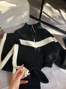 Nouvel ensemble de survêtement élégant pour femmes avec panneaux contrastés, polaire chaud, ensemble deux pièces, sweat à capuche zippé, coupe-vent, tenue confortable pour se détendre - Product Image 5