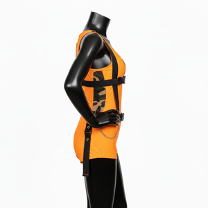 ชุดว่ายน้ำโพลีเอสเตอร์สแปนเด็กซ์คุณภาพสูง สีส้ม แต่งแถบสีดำ พร้อมโลโก้แบบซับลิเมชั่นตามสั่ง สำหรับผู้หญิง - Product Image 2