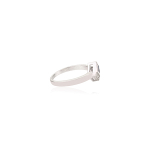 Hermoso Anillo Minimalista de Plata de Ley 925 con Zafiro Azul Natural Corte Princesa y Diamantes Redondos en Forma de Cometa - Product Image 5