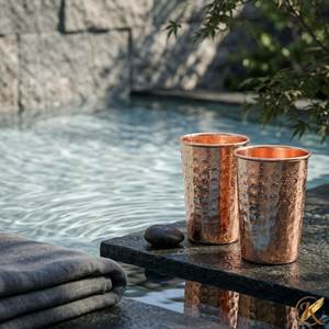 Vasos de cobre premium, elegantes vasos metálicos para servir agua, jugo, cócteles, duraderos y reutilizables para cocina y bar. - Product Image 4