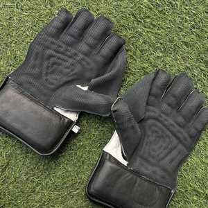 Gants de gardien de but de cricket en cuir de qualité supérieure, cousus à la main, sélection de qualité supérieure, gants de gardien de but de la meilleure qualité - Product Image 4